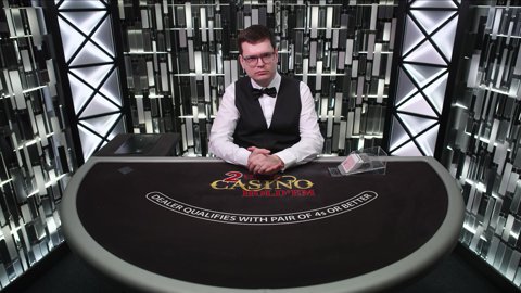 2 Hand Casino Holdem